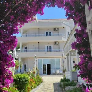 3* Guest house August